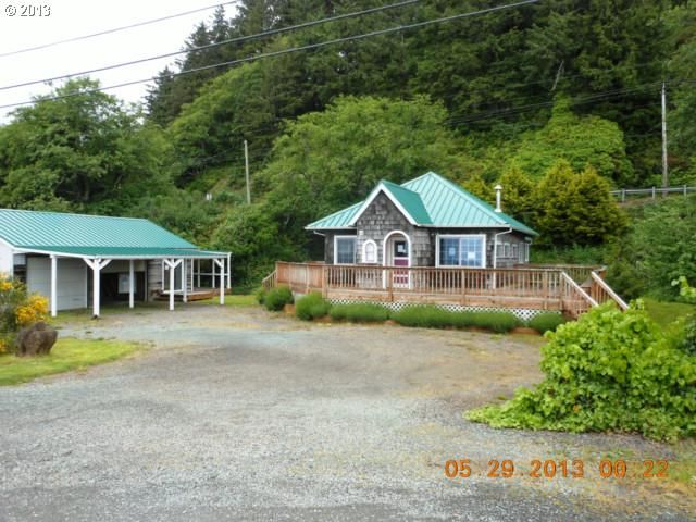 15385 Lakeside Dr, Rockaway Beach, OR 97136