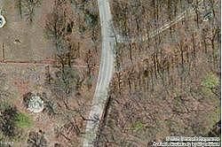 Hummingbird Rd, Ozark, MO 65721