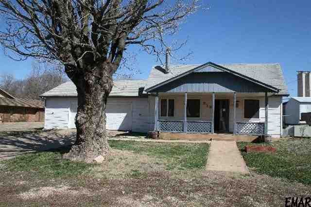 313 Nebraska, Drummond, OK 73735