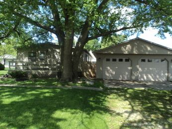 613 Hatter Ave, Parnell, IA 52325