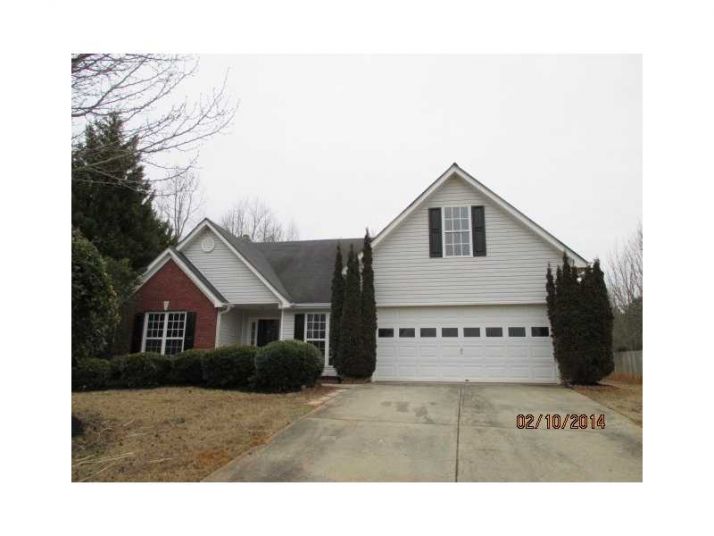 6157 Devonshire Drive, Flowery Branch, GA 30542