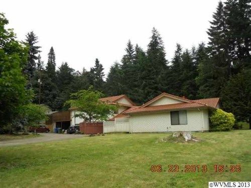 5500 Woodside Dr, Turner, OR 97392