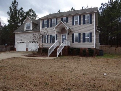 132 Meadow Loop Dr, Clayton, NC 27527