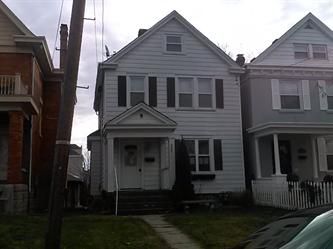 3942    Forest Ave, Cincinnati, OH 45212