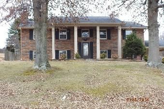 2205 Lakeland Dr, Johnson City, TN 37601