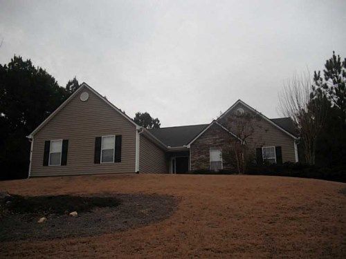 3162 Victoria Place Drive, Loganville, GA 30052