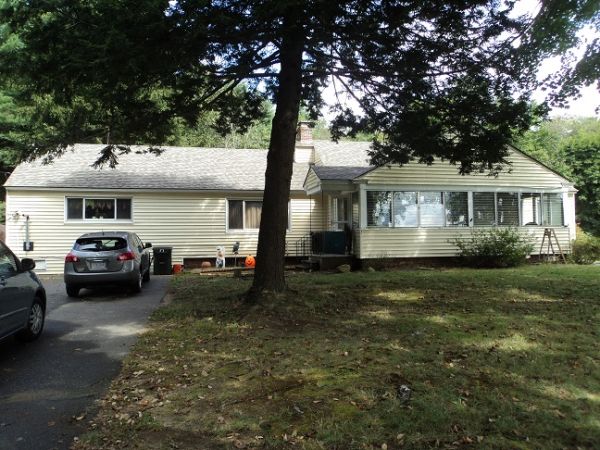 2 Quinebaug Road, Dudley, MA 01571