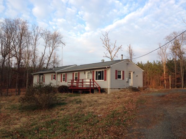 5176 Stewart Rd, Sumerduck, VA 22742