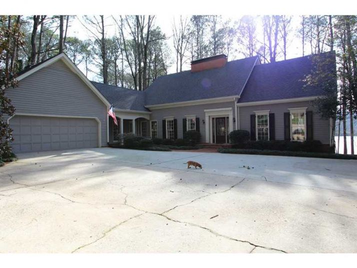 9339 Huntcliff Trace, Atlanta, GA 30350