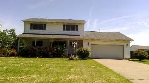 527 Stone Valley Dr, Amherst, OH 44001