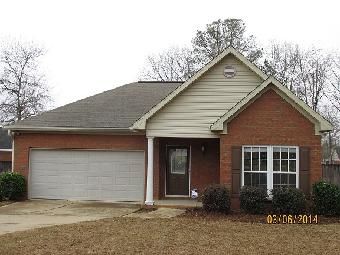 303 Petersburg Ct, Dothan, AL 36305