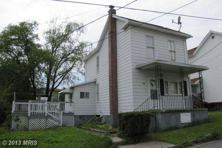 15 Mill St, Frostburg, MD 21532