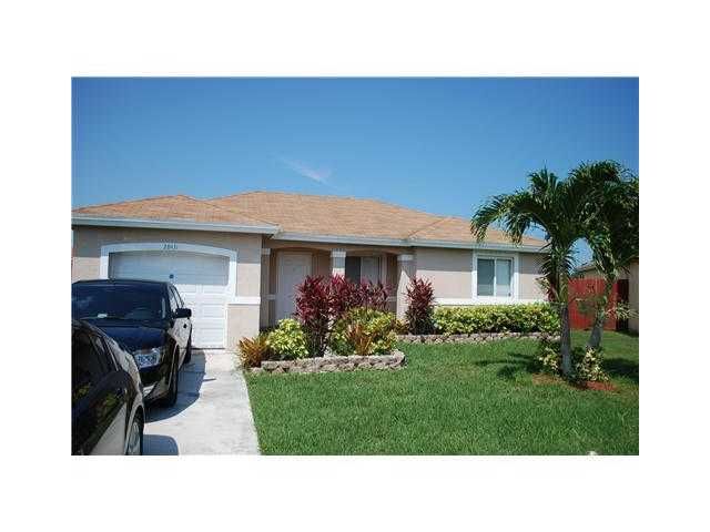 28431 SW 135 AV, Homestead, FL 33033