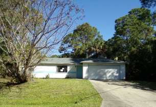 1371 Seabreeze St SW, Palm Bay, FL 32908