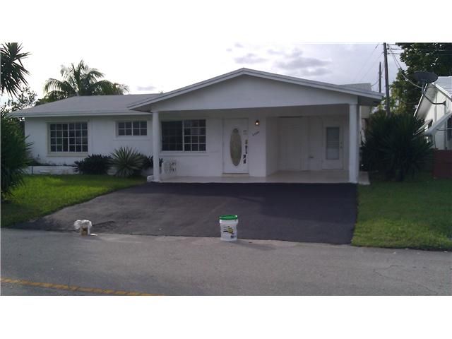 2500 NW 50TH ST, Fort Lauderdale, FL 33309