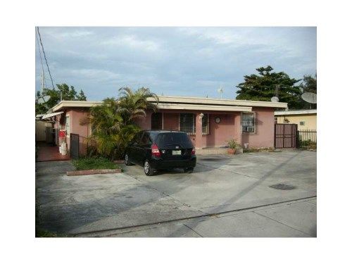 3039 NW 11 ST, Miami, FL 33125