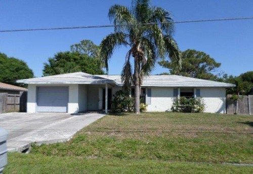 441 SE Thanksgiving Ave., Port Saint Lucie, FL 34984