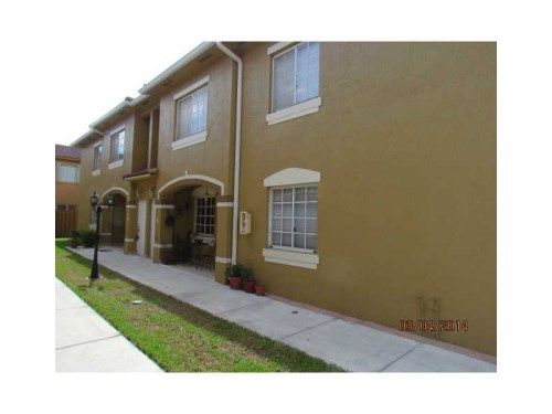 8100 W 28 CT # 203, Hialeah, FL 33018