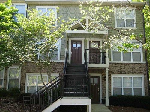 Unit 218 - 490 Barnett Shoals Road, Athens, GA 30605