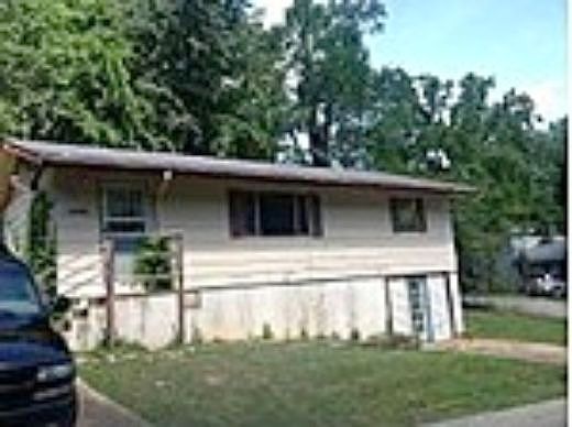 Burford Ct, Doniphan, MO 63935