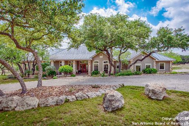 21 Brandt Rd, Boerne, TX 78006