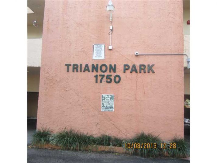 1750 W 56 ST # 233, Hialeah, FL 33012