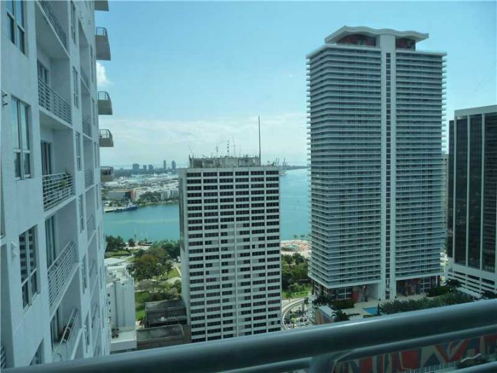 133 NE 2 AV # 3310, Miami, FL 33132