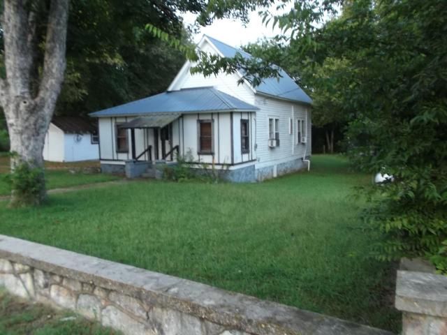 23 N Cammack St, Evening Shade, AR 72532