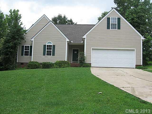 127 Alfara Ln, Troutman, NC 28166