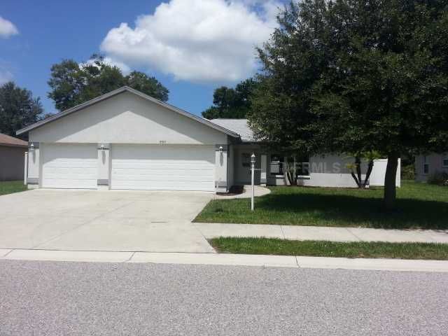 9307 27th Ave E, Palmetto, FL 34221