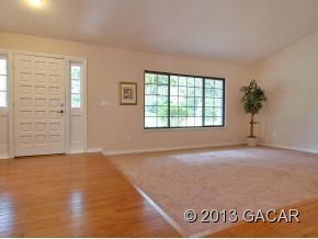 10113 SW 2nd Place, Gainesville, FL 32607