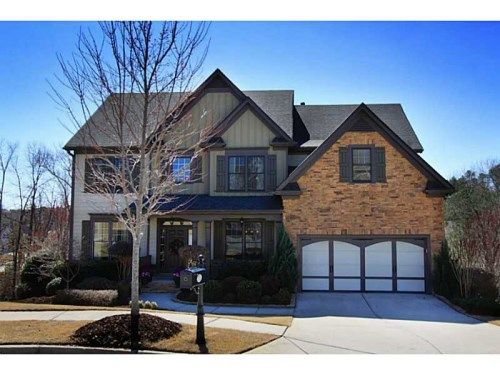 7556 Brookstone Circle, Flowery Branch, GA 30542