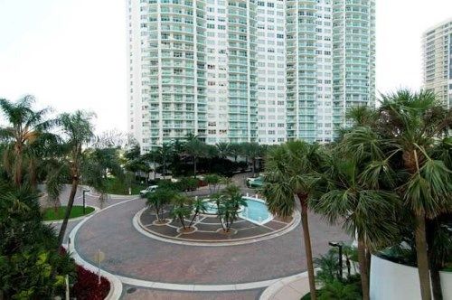 20281 E COUNTRY CLUB DR # 212, Miami, FL 33180