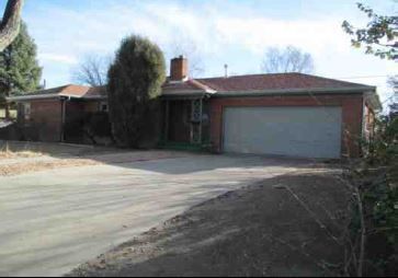 110 Creston Dr, Pueblo, CO 81004