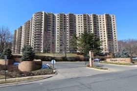 203 Yoakum Parkway #1703, Alexandria, VA 22304