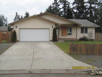 2419 Arbutus St, Port Angeles, WA 98363