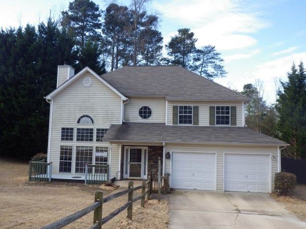 3570 Auburn Dr, Cumming, GA 30041