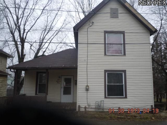 330 Dielhenn Ave Se, Massillon, OH 44646