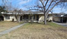 215-217 Deerwood Dr San Antonio, TX 78209