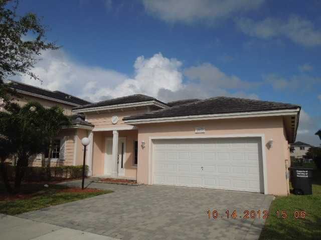 387 NE 30 AV, Homestead, FL 33033