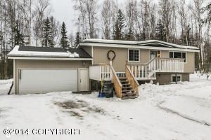 21536 Tina Street, Chugiak, AK 99567