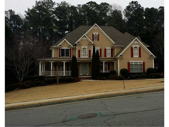 255 Oakhurst Leaf Drive, Alpharetta, GA 30004