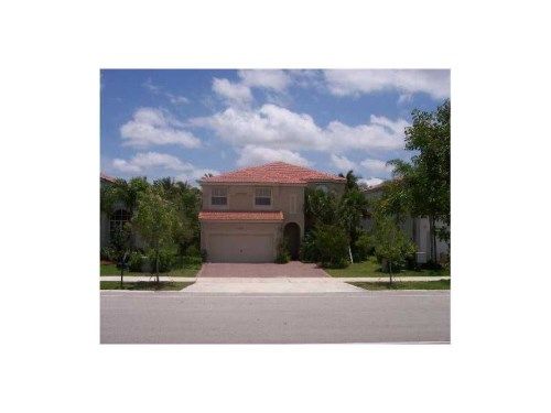 5215 SW 171 AV, Hollywood, FL 33027