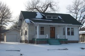 1121 S Pattie St, Wichita, KS 67211