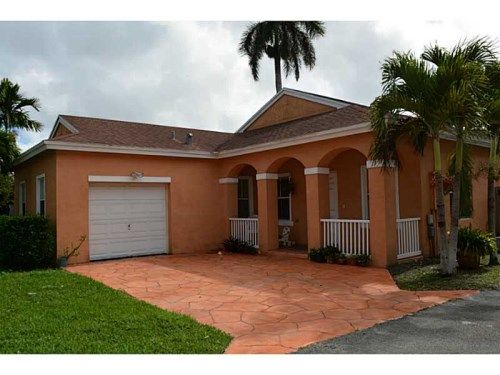 70 NW 4 ST, Homestead, FL 33030