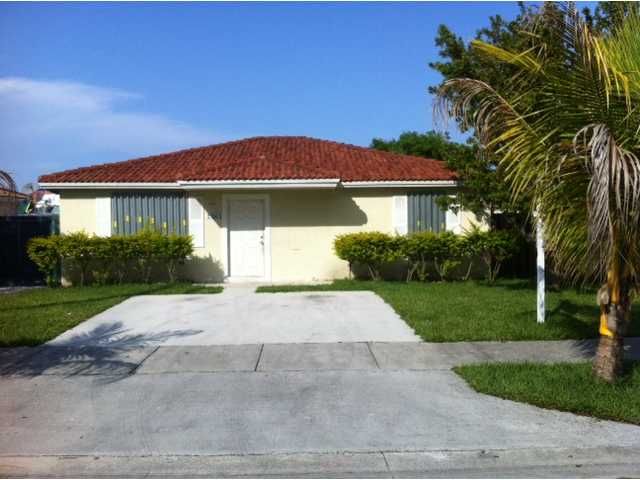 25863 SW 128 AV, Homestead, FL 33032