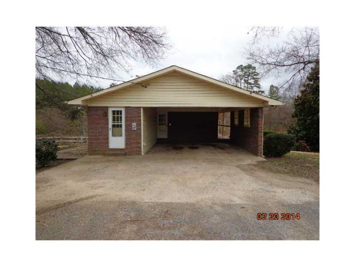 56 Worthington Rd, Kingston, GA 30145