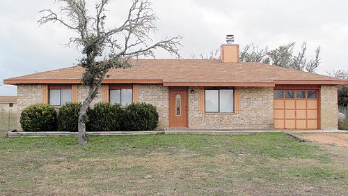 69 Quail Run, Harper, TX 78631