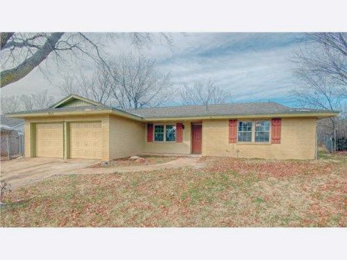 827 Sooner Ct, Guthrie, OK 73044