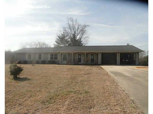 5406 Northwoods Road, Clermont, GA 30527